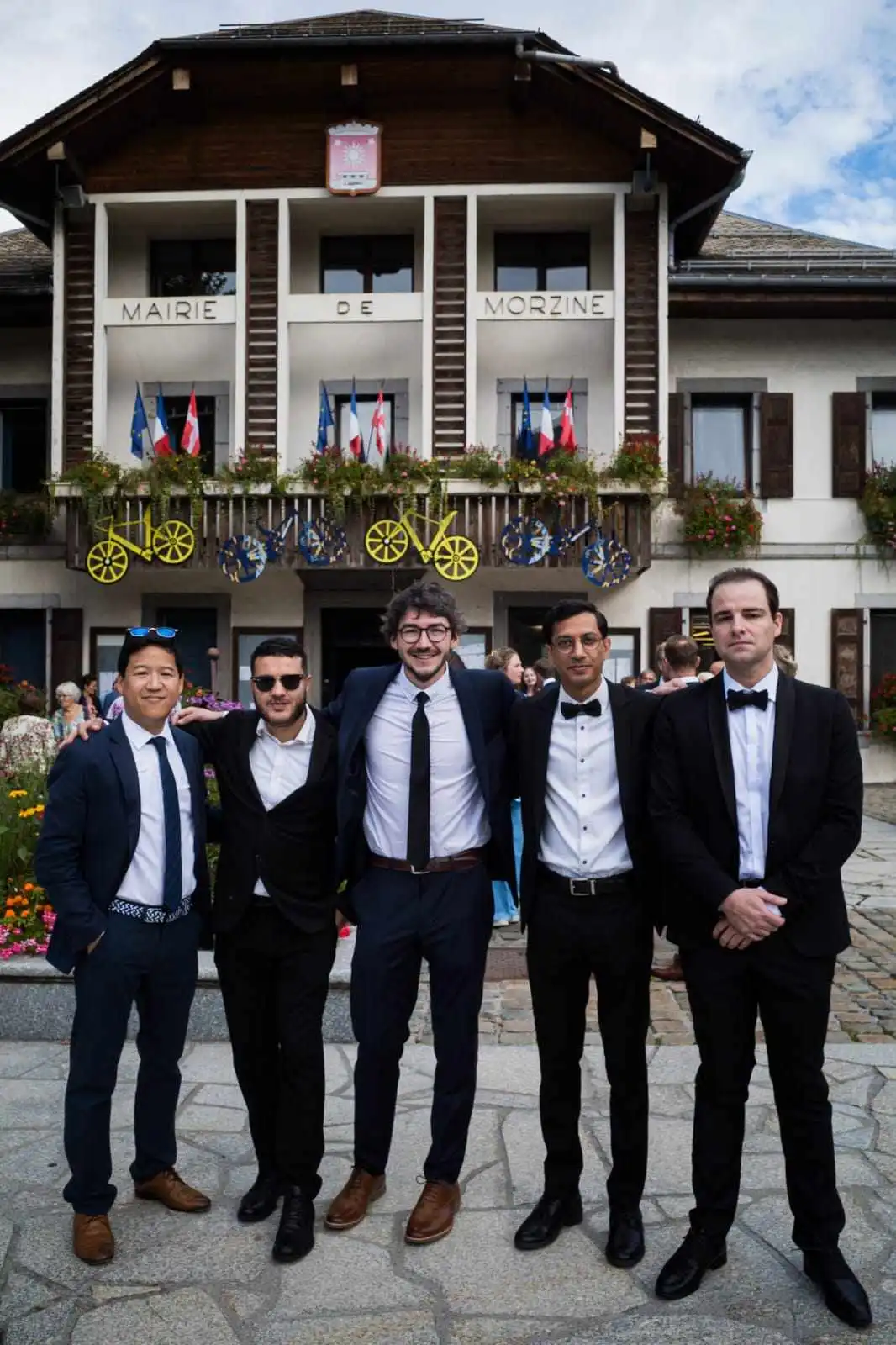 Alex, Nadir, Moi, Sachin, et Julien àu mariage de Thom à Morzine ~ 2023